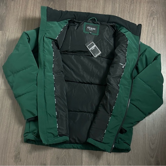 NWT - Guess Block Puffer Jacket - Picture 4 of 7